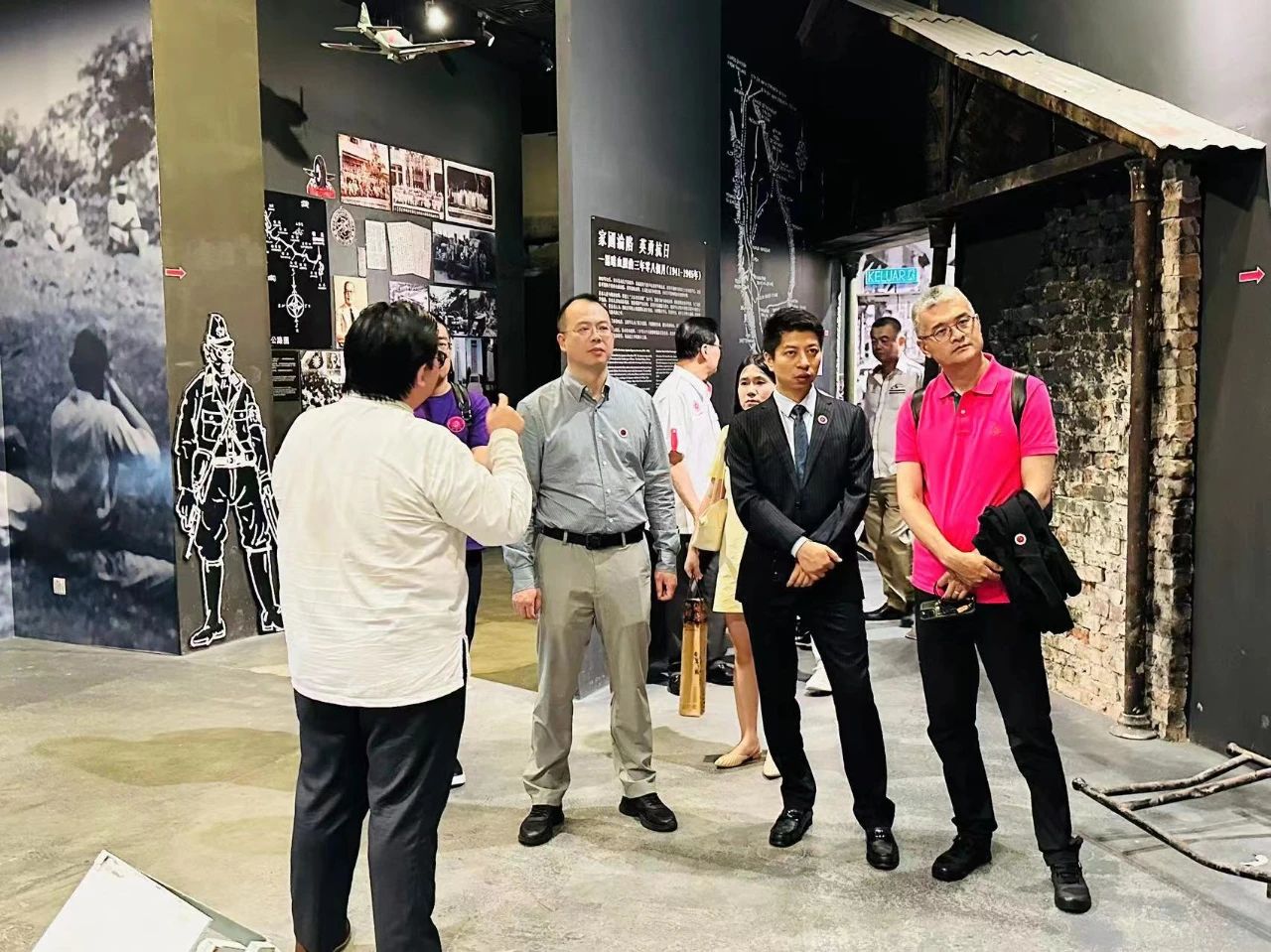 1688724277659093326.jpg 1688724277659093326.jpg